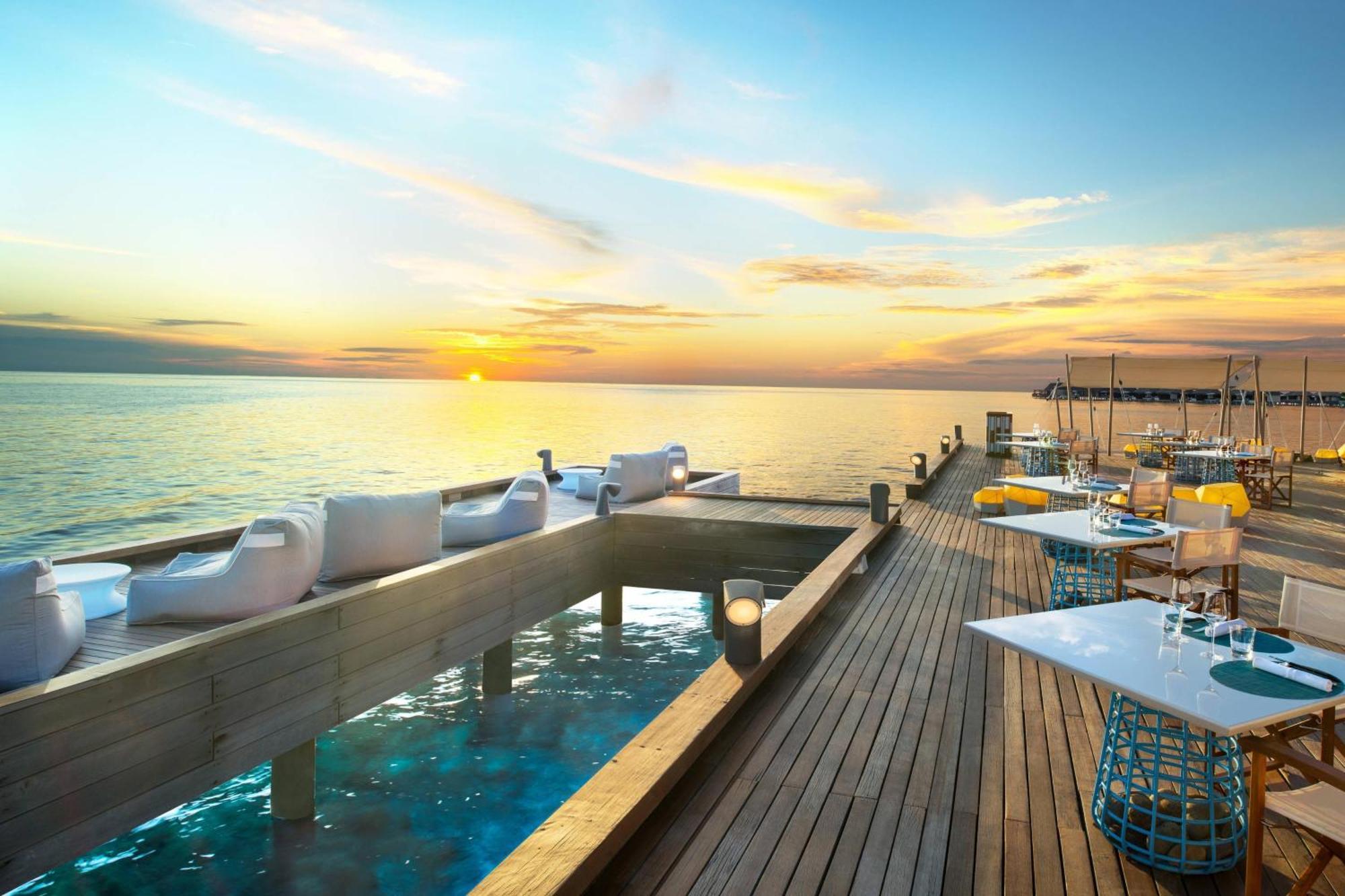 Отель W Maldives Fesdu Island Экстерьер фото