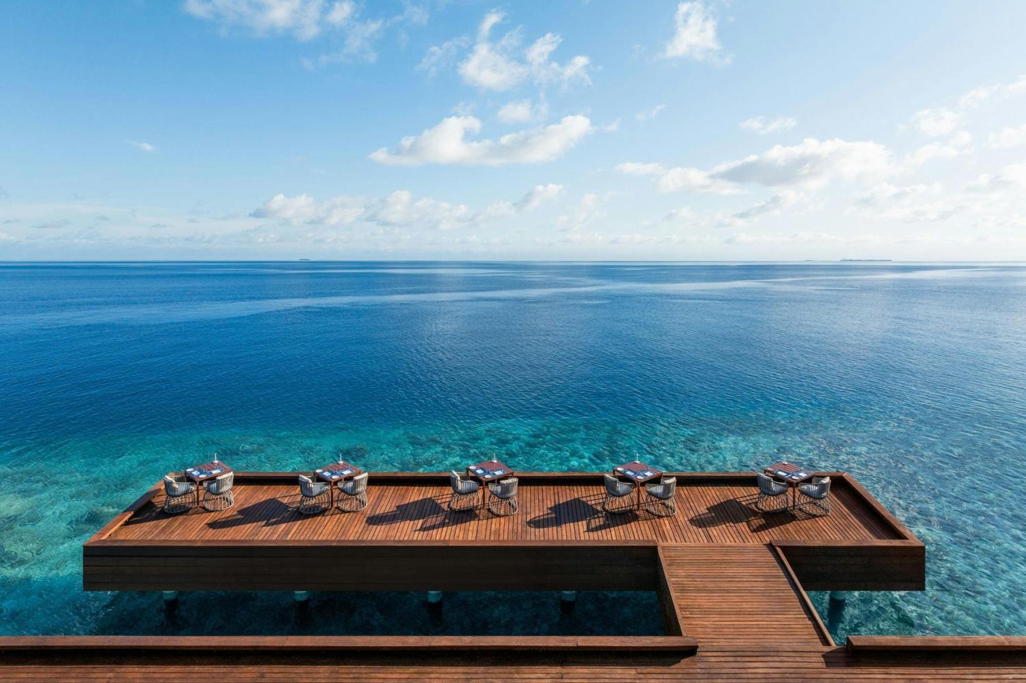 Отель W Maldives Fesdu Island Экстерьер фото