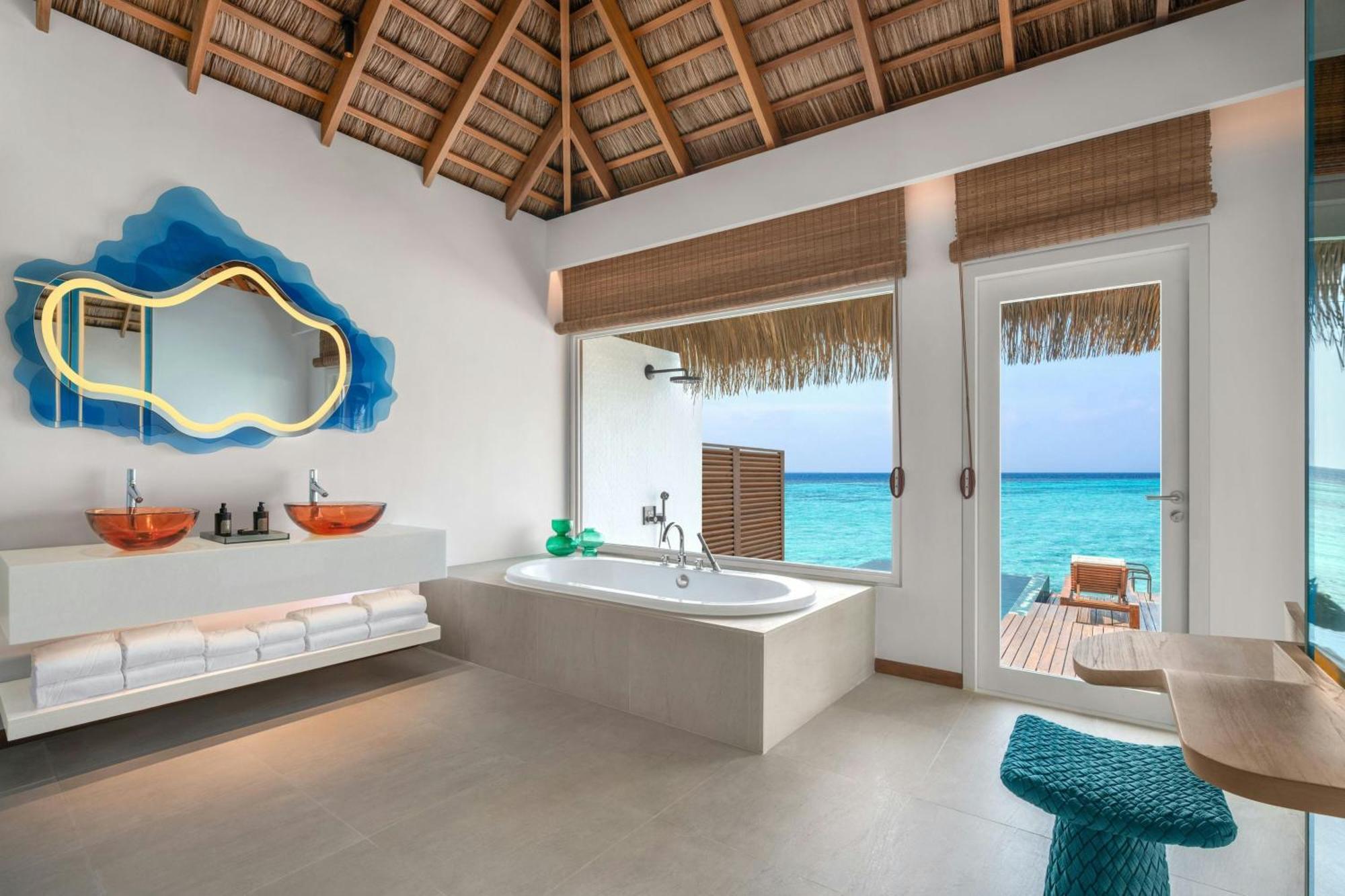 Отель W Maldives Fesdu Island Экстерьер фото
